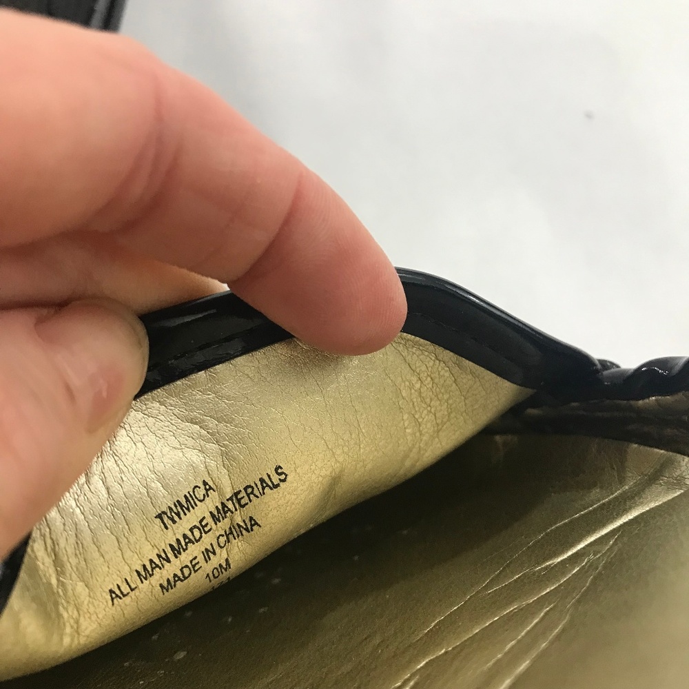 (Sold) Tommy Hilfiger Patent Leather Flats, 10 M - Picture 6 of 7